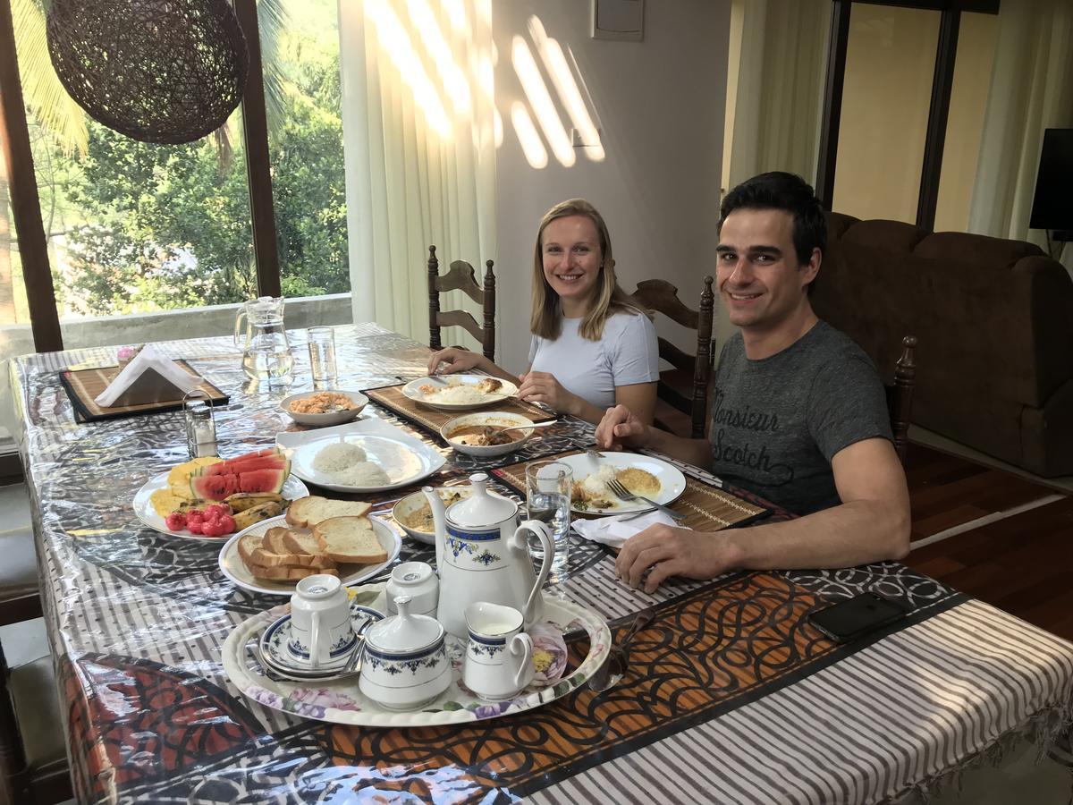 M&M Residence Κάντι Εξωτερικό φωτογραφία